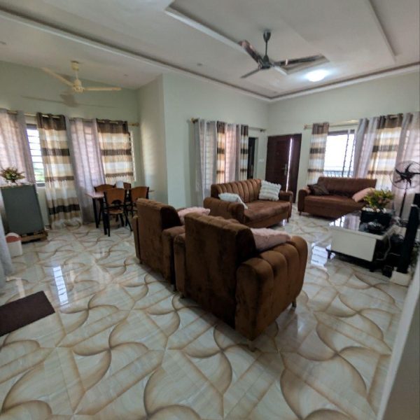 WhatsApp Image 2025-12-09 at 14.11.19_a43fb3c1